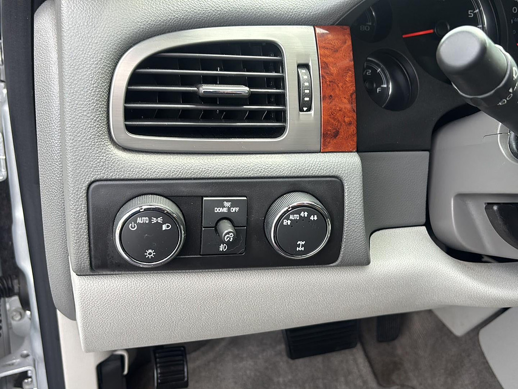 2012 Chevrolet Avalanche Located at Smart Motors Toyota light-box-slides