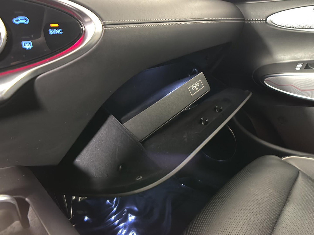 2024 Genesis GV70 Located at Smart Motors Toyota light-box-slides