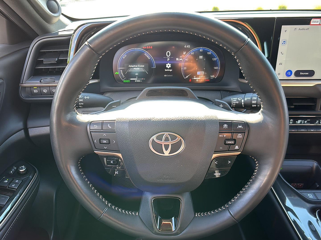2025 Toyota Crown Signia Located at Smart Motors Toyota slide-image