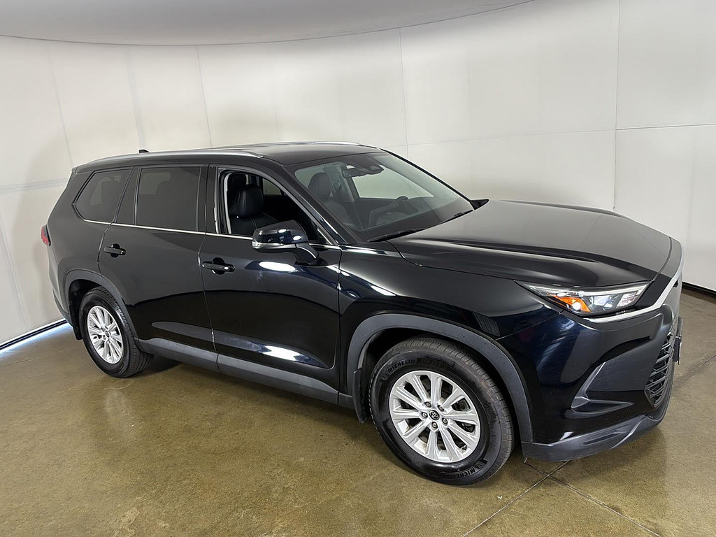 2024 Toyota Grand Highlander Located at Smart Motors Toyota slide-image