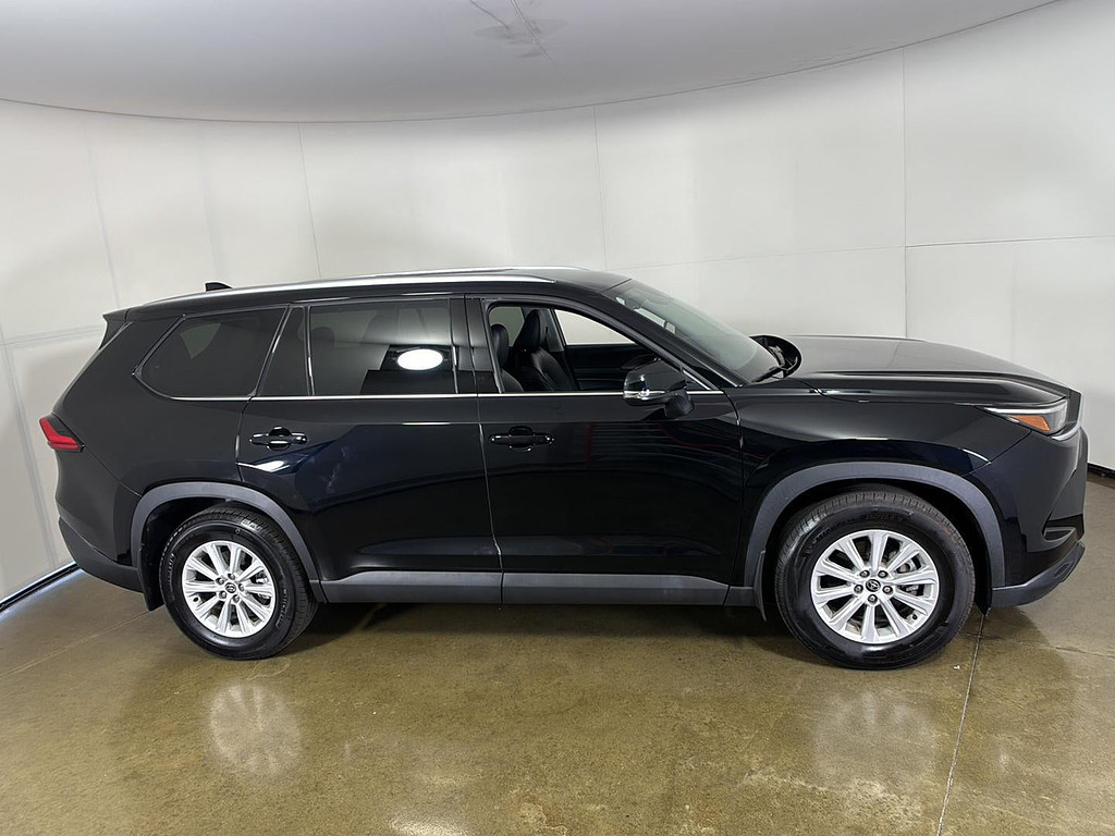 2024 Toyota Grand Highlander Located at Smart Motors Toyota light-box-slides