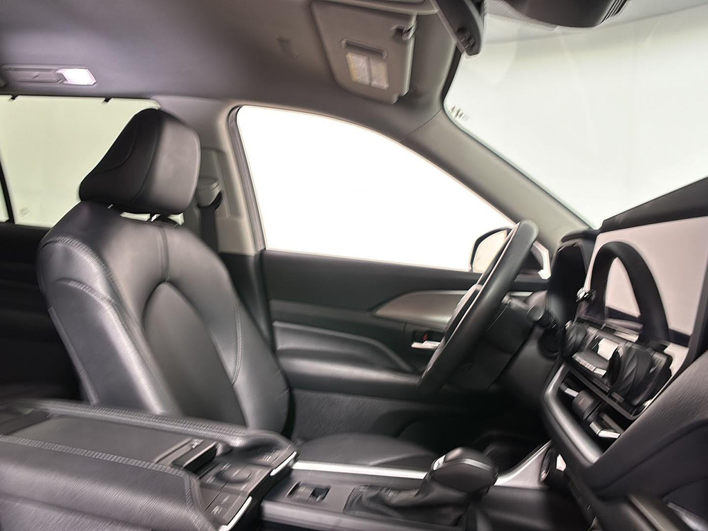 2024 Toyota Grand Highlander Located at Smart Motors Toyota light-box-slides