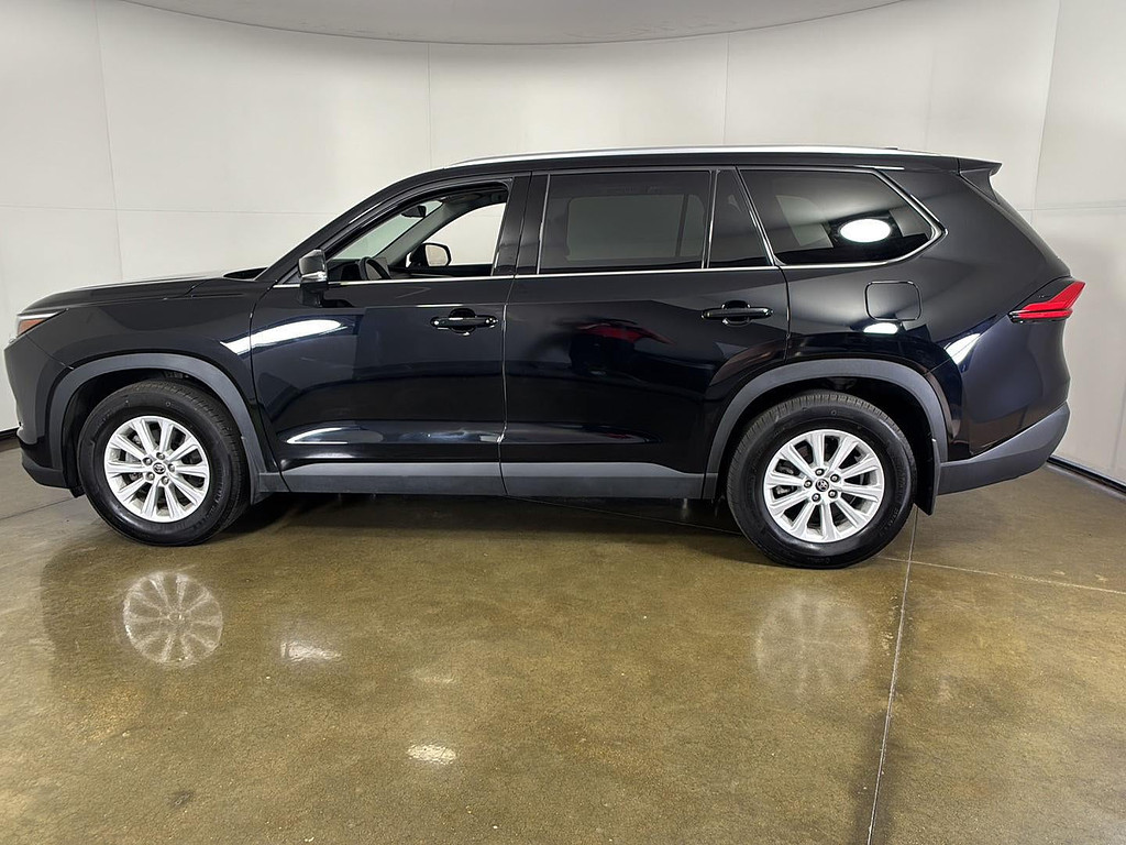 2024 Toyota Grand Highlander Located at Smart Motors Toyota light-box-slides