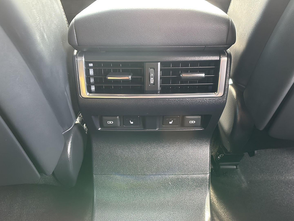 2024 Lexus Gx Located at Smart Motors Toyota slide-image