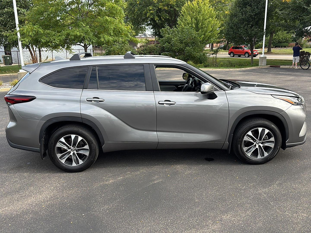 2025 Toyota Highlander Located at Smart Motors Toyota light-box-slides