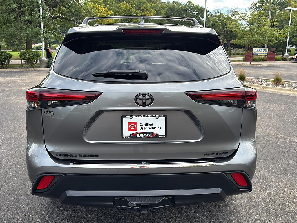 2025 Toyota Highlander Located at Smart Motors Toyota light-box-slides