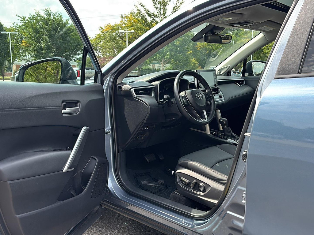 2022 Toyota Corolla Cross Located at Smart Motors Toyota light-box-slides