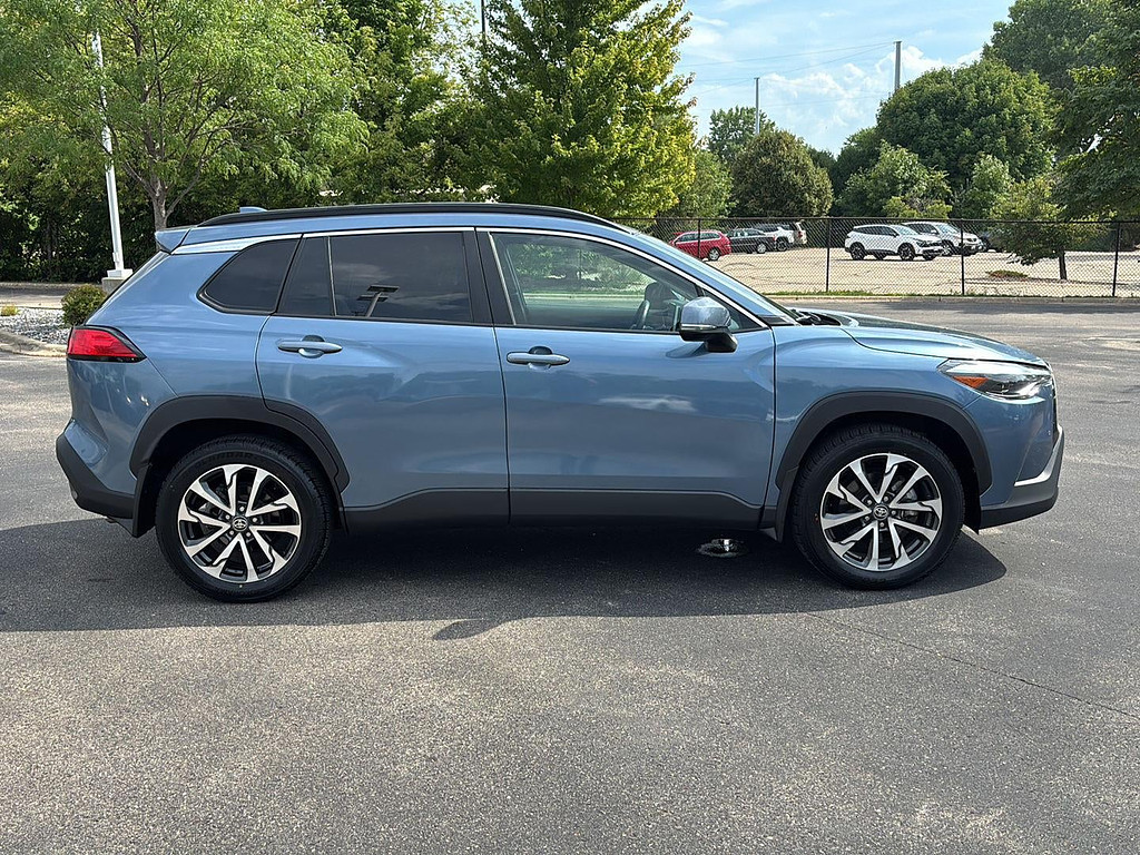 2022 Toyota Corolla Cross Located at Smart Motors Toyota slide-image
