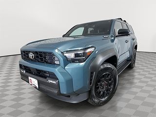 Thumbnail - 2025 Toyota 4Runner