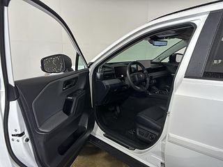 Thumbnail - 2026 Toyota Rav4