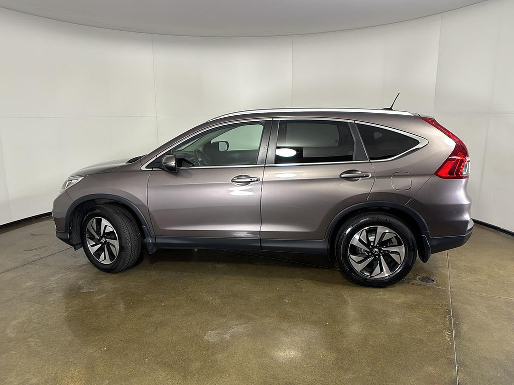 2016 Honda Cr-V Located at Smart Motors Toyota slide-image