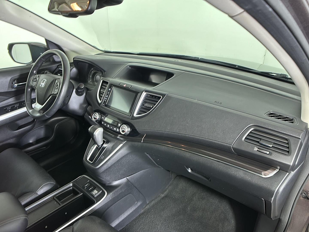 2016 Honda Cr-V Located at Smart Motors Toyota light-box-slides