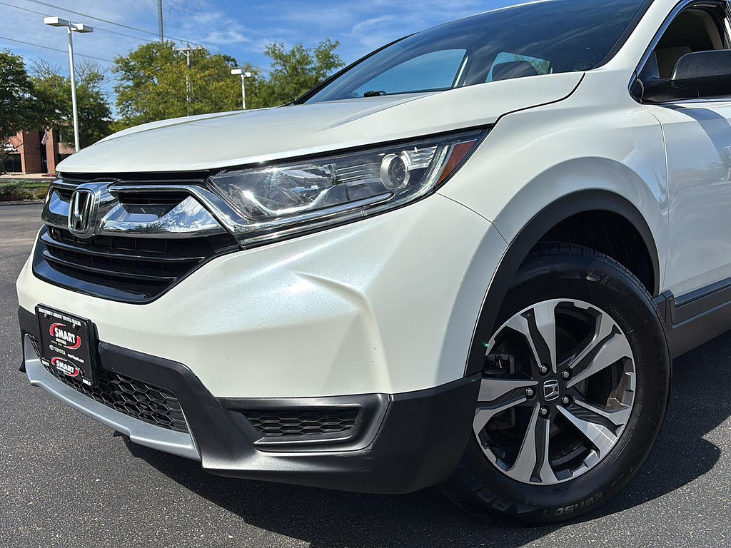 2018 Honda Cr-V Located at Smart Motors Toyota slide-image