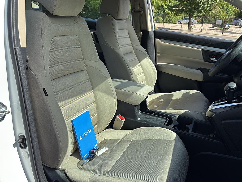 2018 Honda Cr-V Located at Smart Motors Toyota slide-image