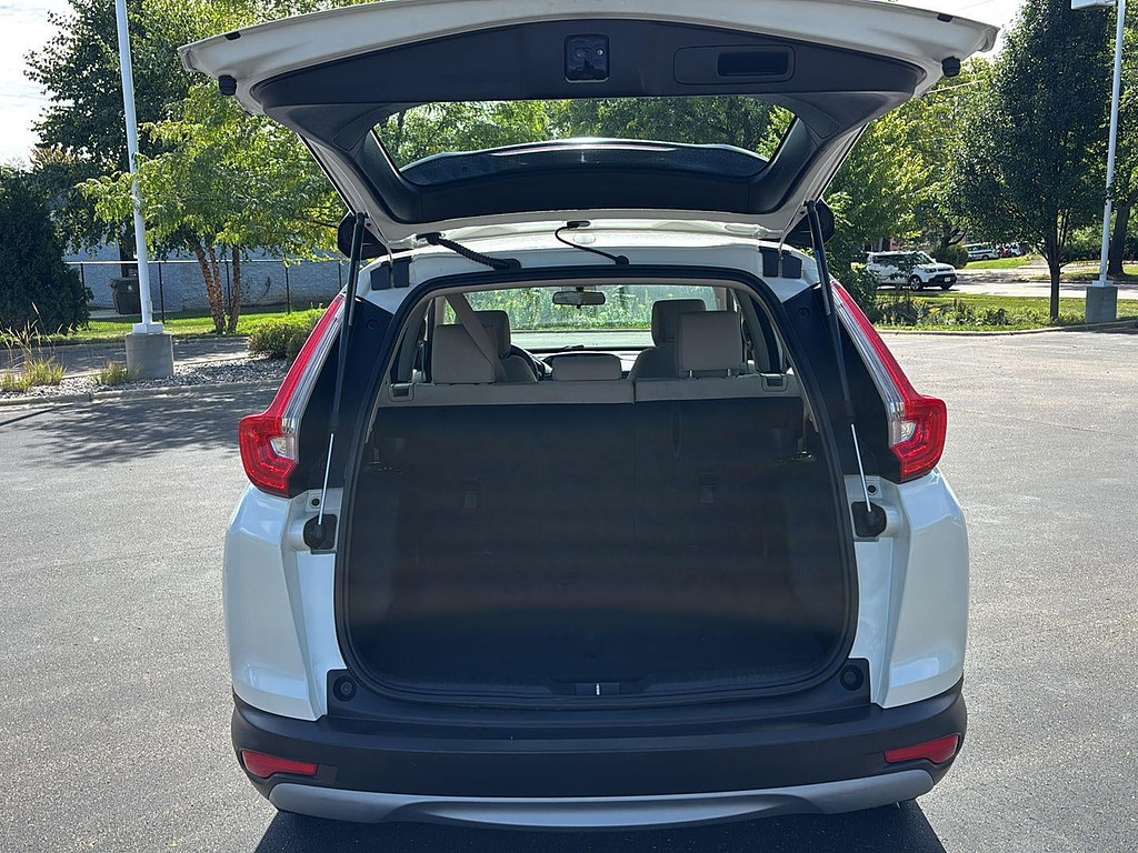 2018 Honda Cr-V Located at Smart Motors Toyota slide-image