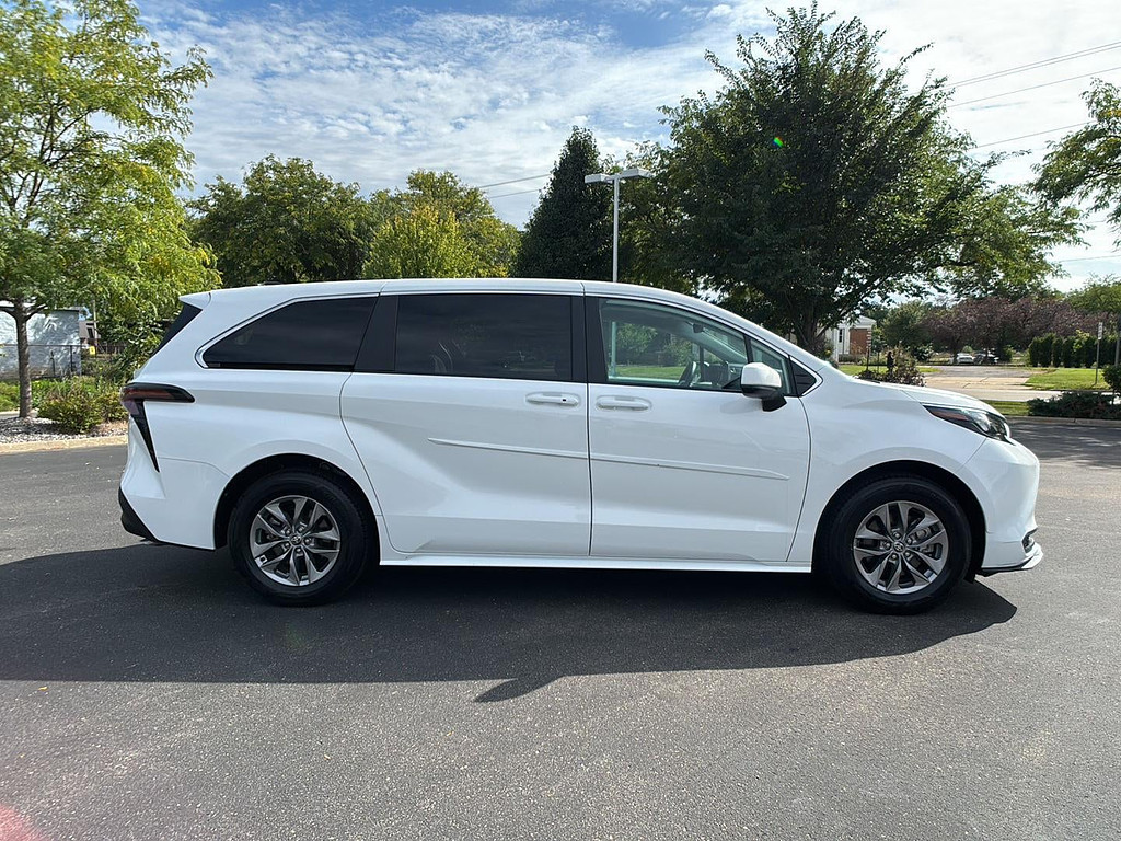 2024 Toyota Sienna Located at Smart Motors Toyota light-box-slides