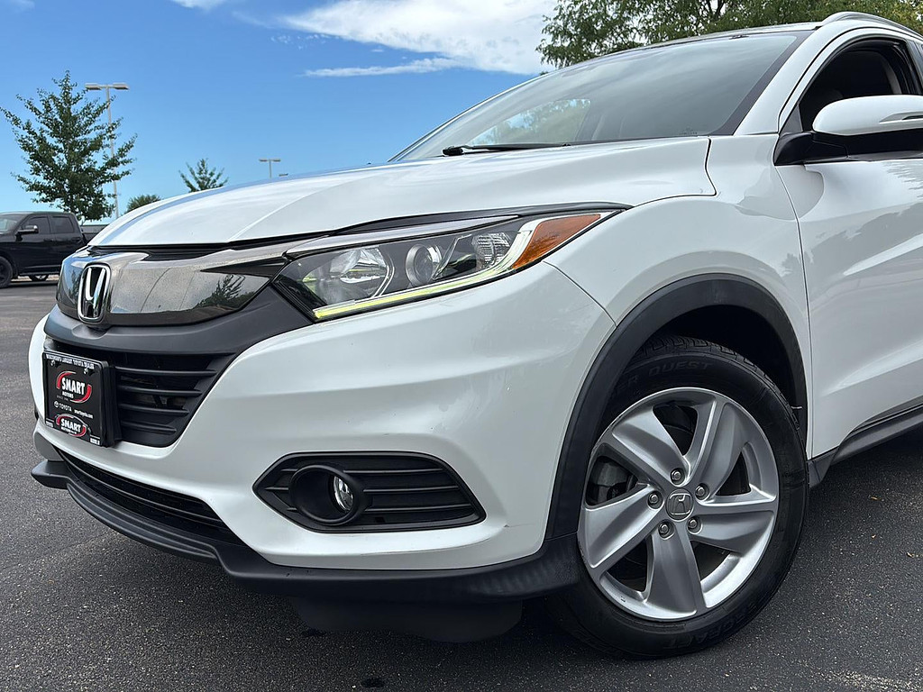2019 Honda Hr-V Located at Smart Motors Toyota light-box-slides