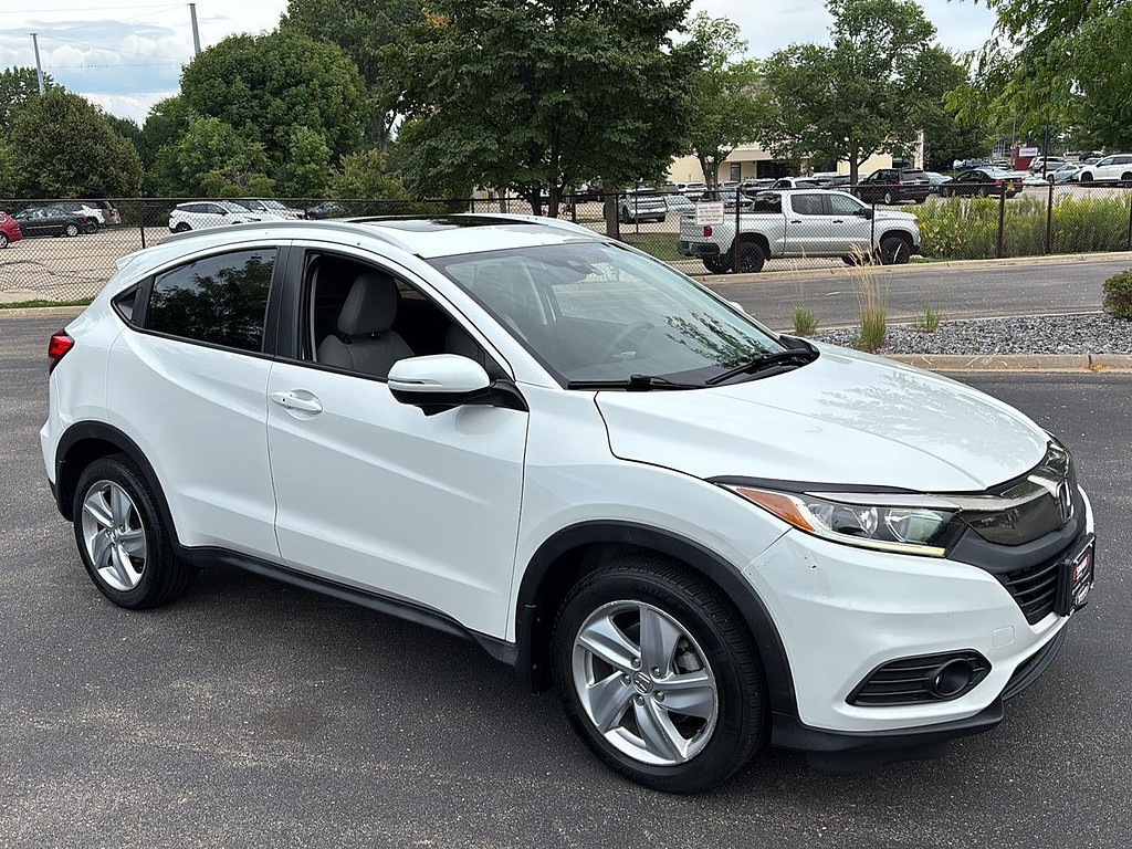 2019 Honda Hr-V Located at Smart Motors Toyota slide-image