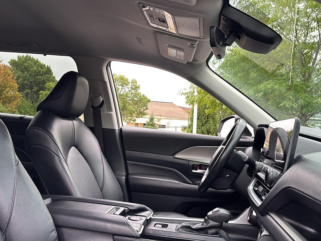 2024 Toyota Grand Highlander Located at Smart Motors Toyota light-box-slides