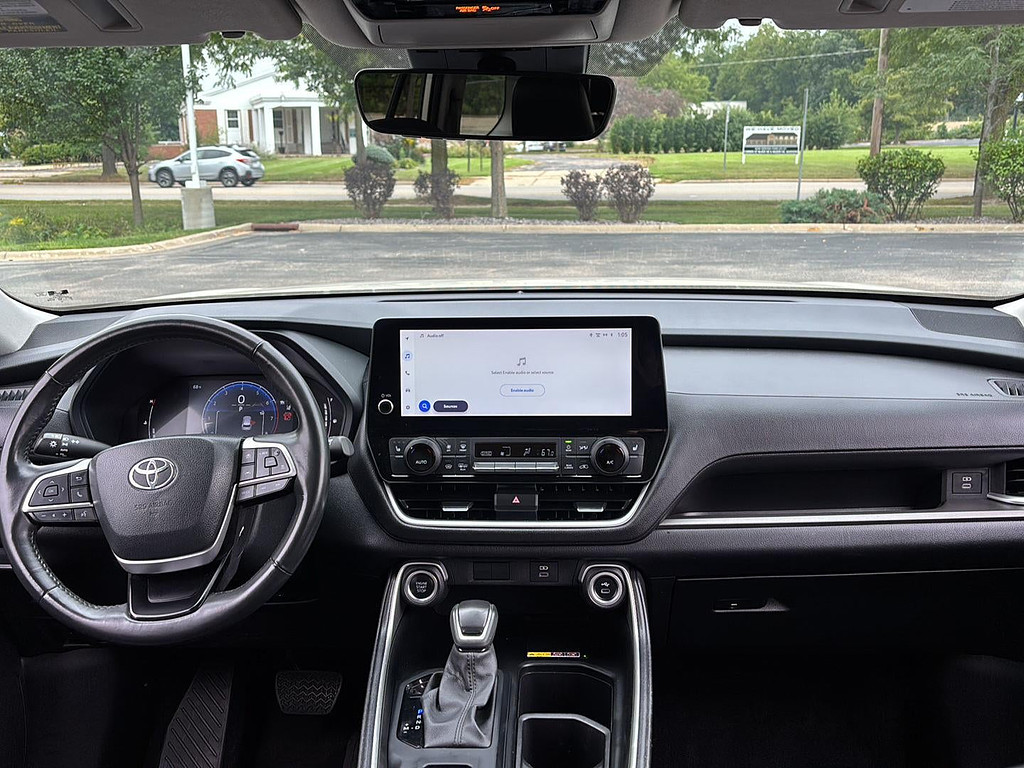 2024 Toyota Grand Highlander Located at Smart Motors Toyota light-box-slides