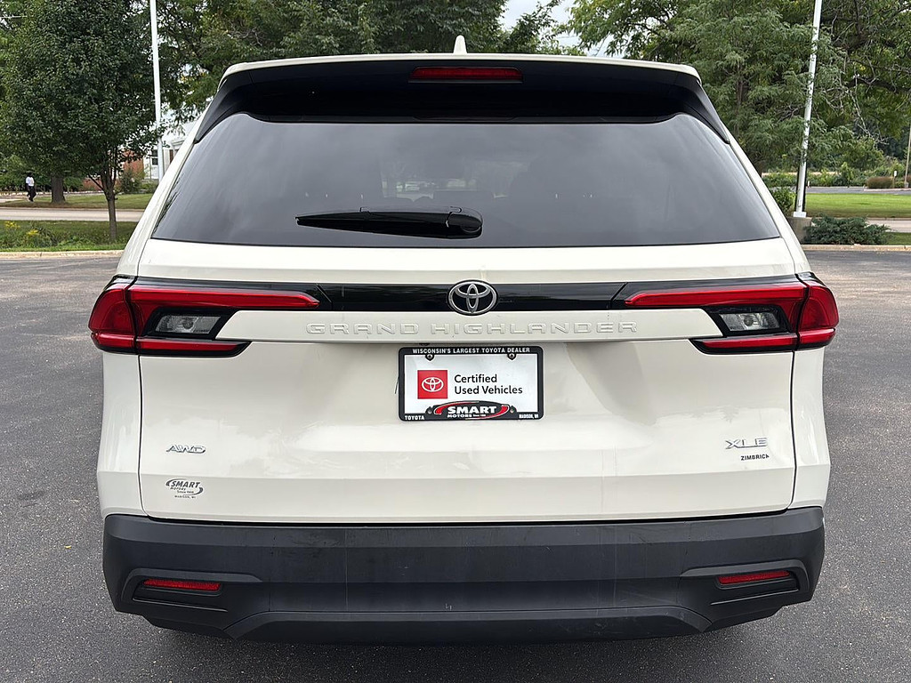 2024 Toyota Grand Highlander Located at Smart Motors Toyota light-box-slides