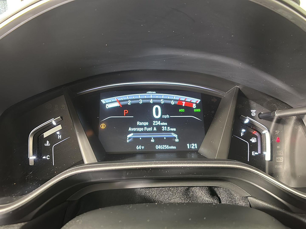 2018 Honda Cr-V Located at Smart Motors Toyota light-box-slides