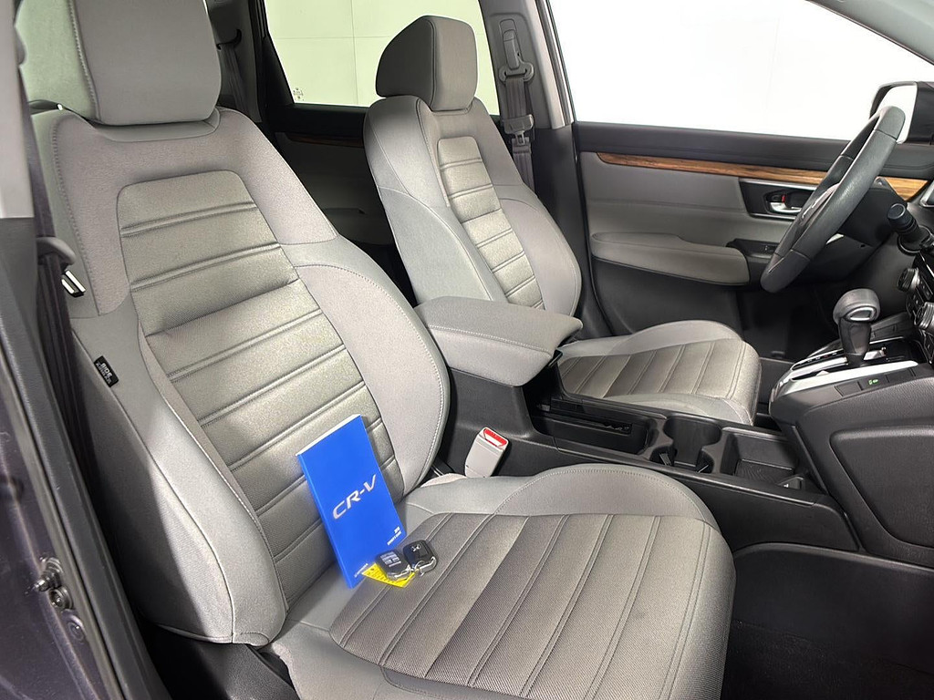 2018 Honda Cr-V Located at Smart Motors Toyota slide-image