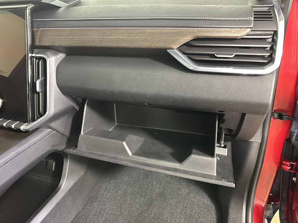 2025 GMC Acadia Located at Smart Motors Toyota slide-image