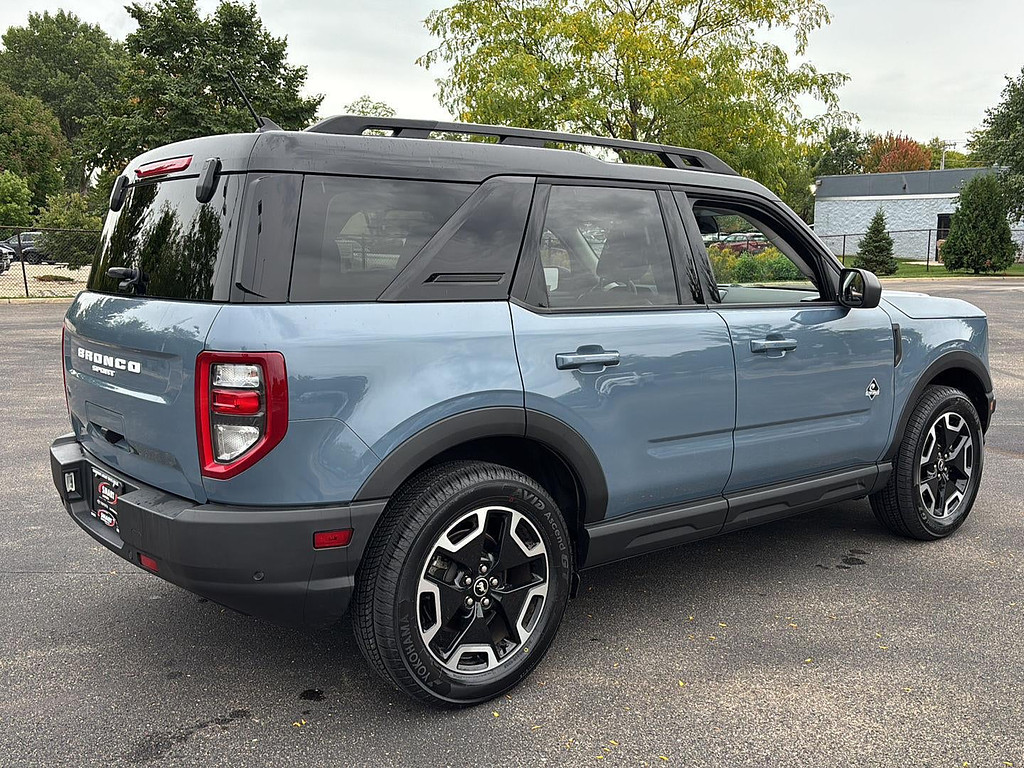 2024 Ford Bronco Sport Located at Smart Motors Toyota light-box-slides