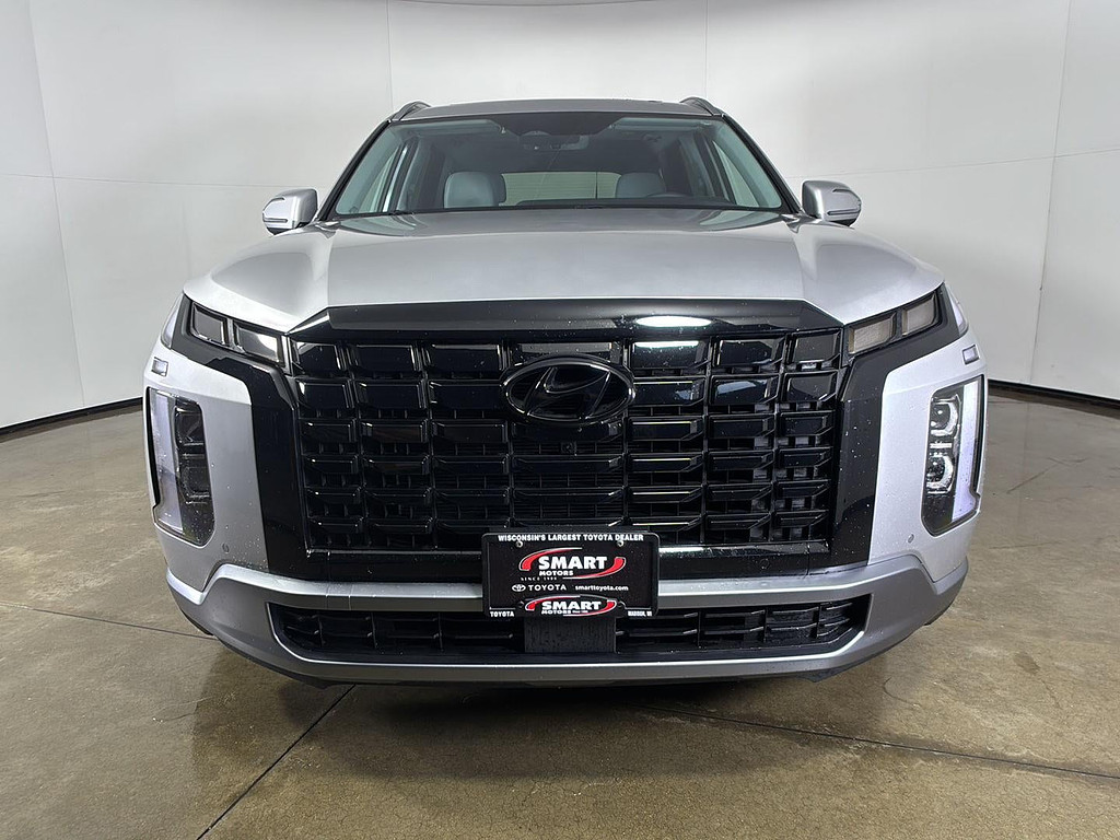 2025 Hyundai Palisade Located at Smart Motors Toyota light-box-slides