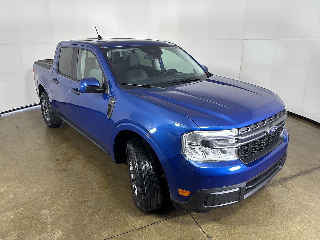 2023 Ford Maverick Located at Smart Motors Toyota light-box-slides