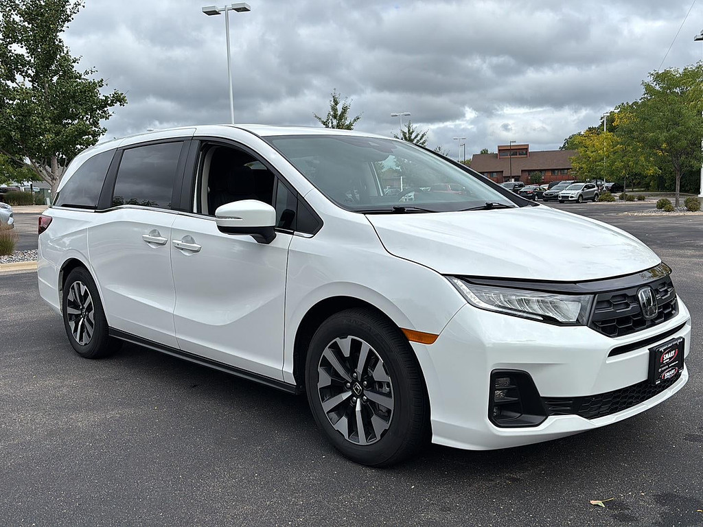2026 Honda Odyssey Located at Smart Motors Toyota slide-image