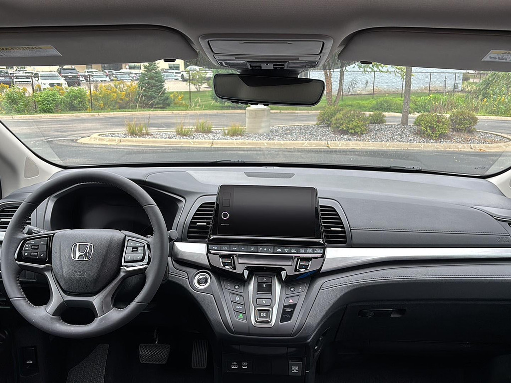 2026 Honda Odyssey Located at Smart Motors Toyota light-box-slides