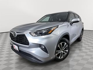 Thumbnail - 2023 Toyota Highlander
