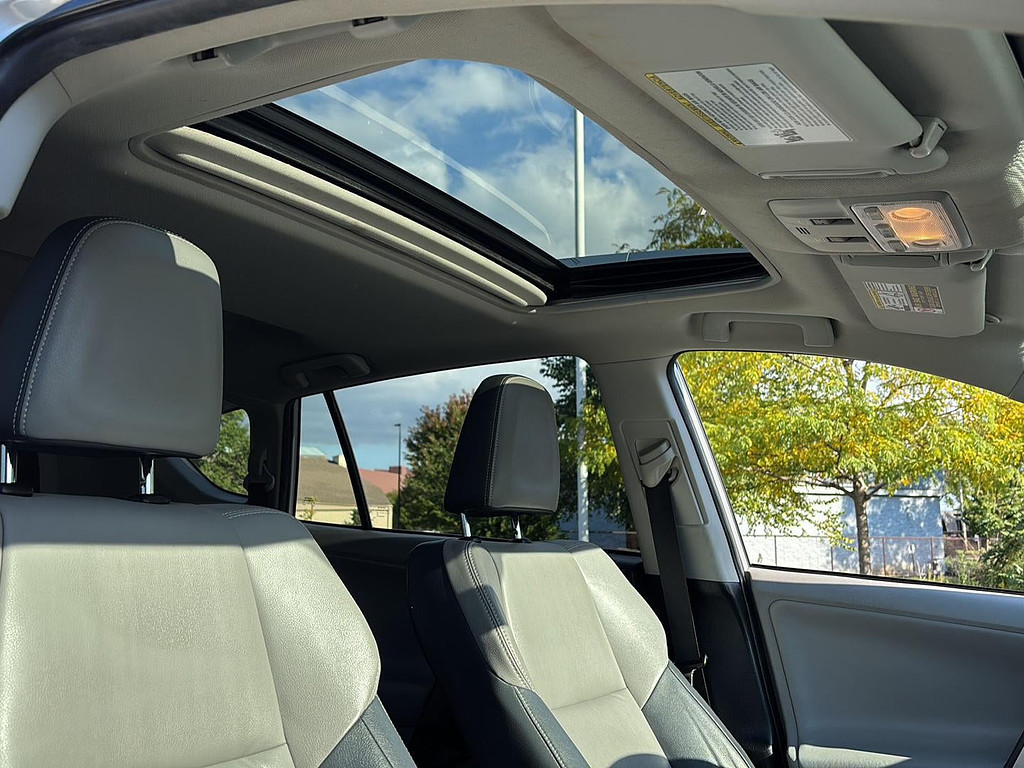 2013 Toyota RAV4 Located at Smart Motors Toyota light-box-slides