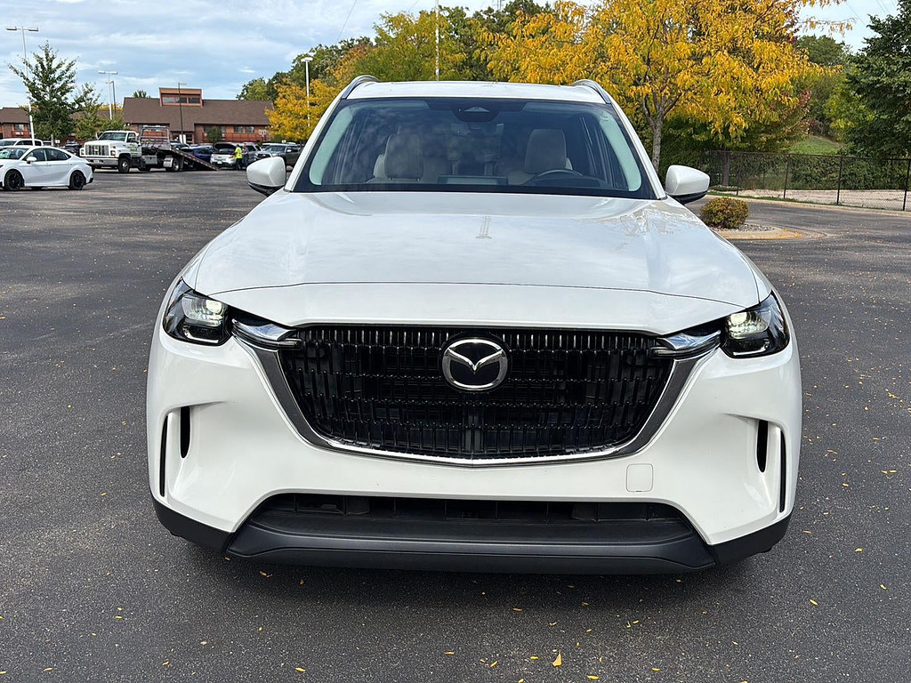 2024 Mazda Mazda CX-90 Located at Smart Motors Toyota light-box-slides