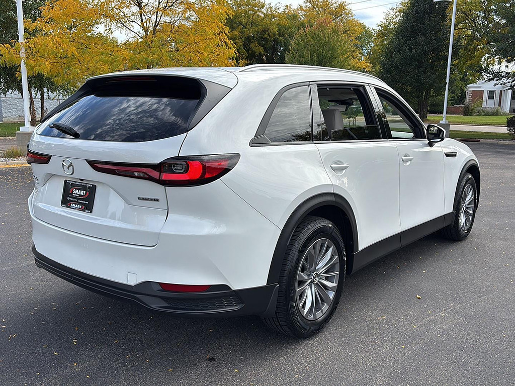 2024 Mazda Mazda CX-90 Located at Smart Motors Toyota light-box-slides
