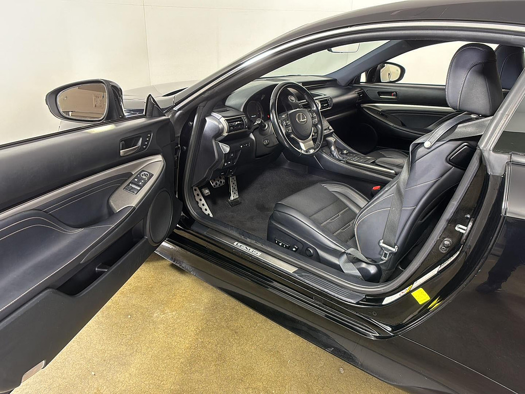 2015 Lexus RC 350 Located at Smart Motors Toyota slide-image