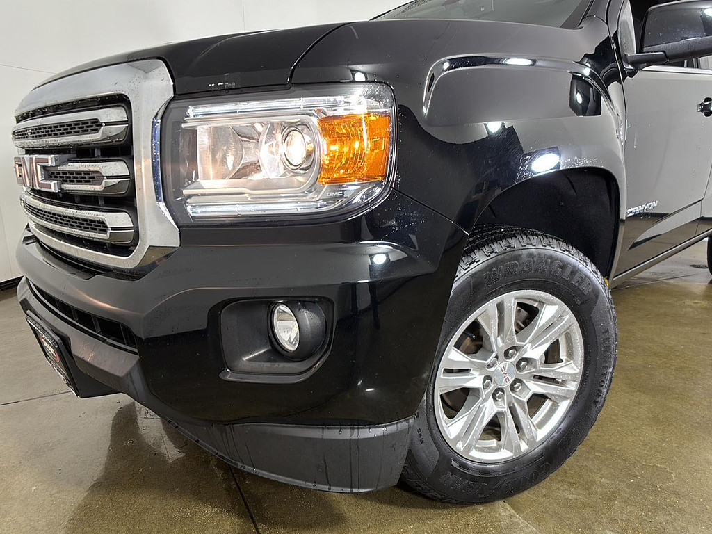 2019 GMC Canyon Located at Smart Motors Toyota light-box-slides