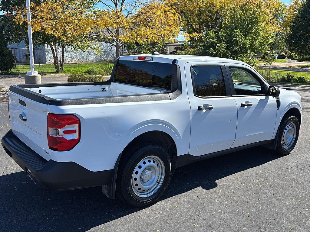 2024 Ford Maverick Located at Smart Motors Toyota light-box-slides