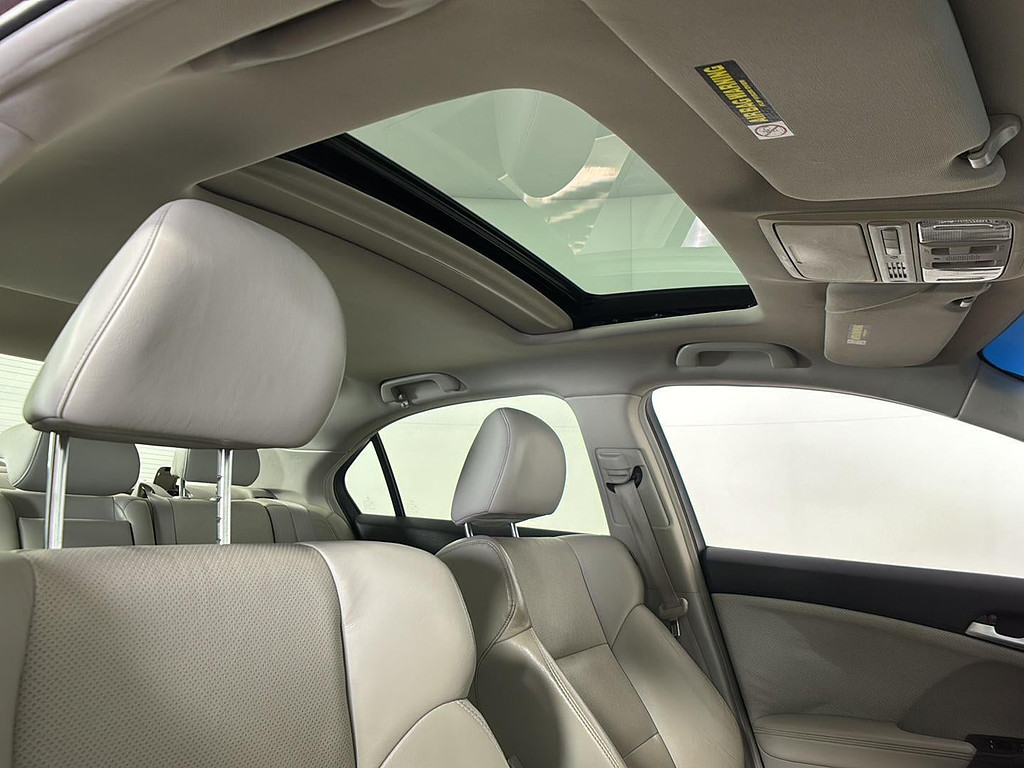 2011 Acura TSX Located at Smart Motors Toyota slide-image