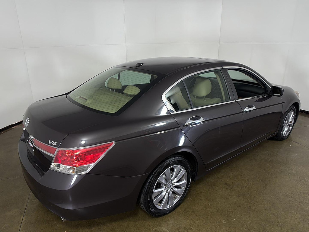 2012 Honda Accord Sedan Located at Smart Motors Toyota slide-image