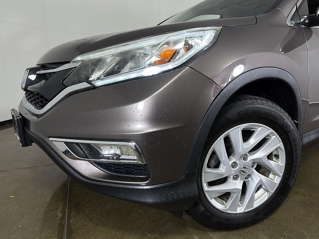2016 Honda CR-V Located at Smart Motors Toyota slide-image