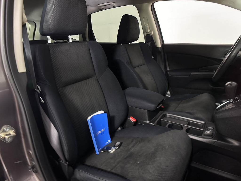 2016 Honda CR-V Located at Smart Motors Toyota slide-image