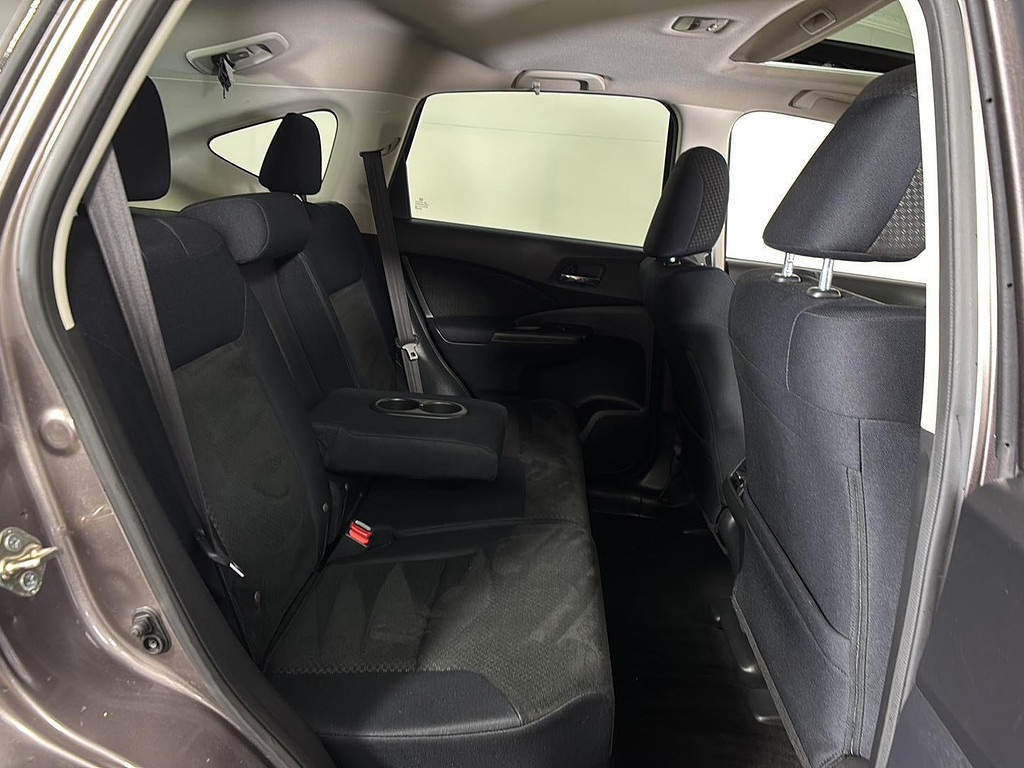 2016 Honda CR-V Located at Smart Motors Toyota slide-image