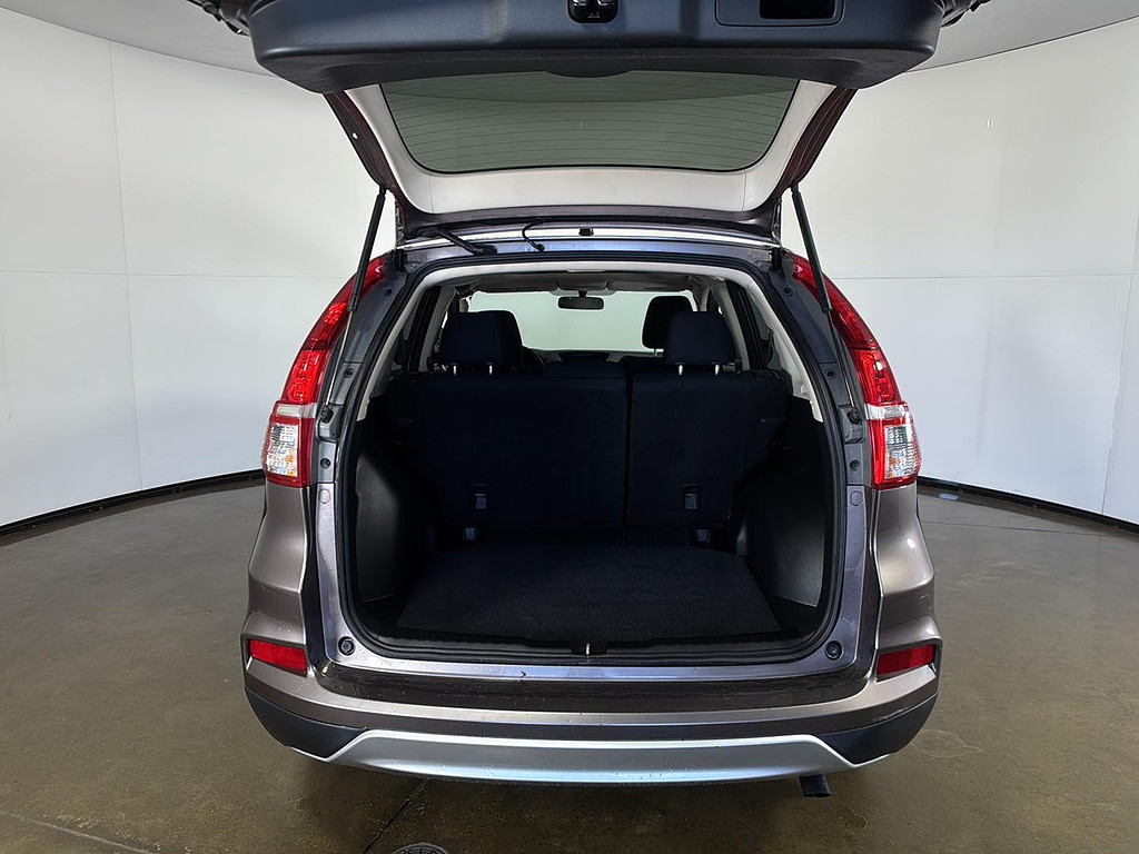 2016 Honda CR-V Located at Smart Motors Toyota slide-image