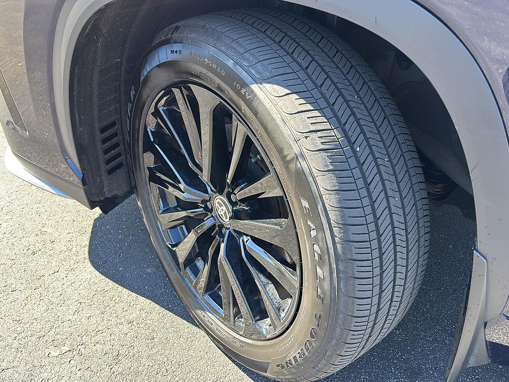 2026 Toyota Highlander Located at Smart Motors Toyota slide-image