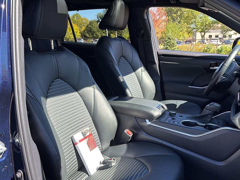 2026 Toyota Highlander Located at Smart Motors Toyota slide-image