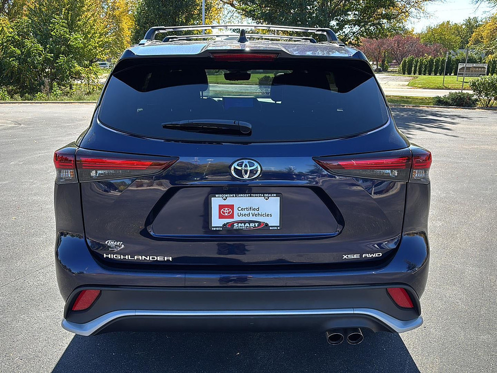 2026 Toyota Highlander Located at Smart Motors Toyota slide-image