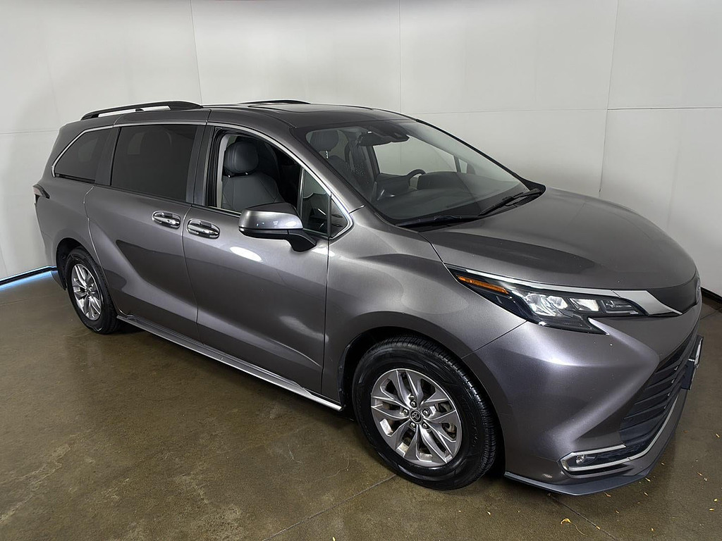 2024 Toyota Sienna Located at Smart Motors Toyota slide-image